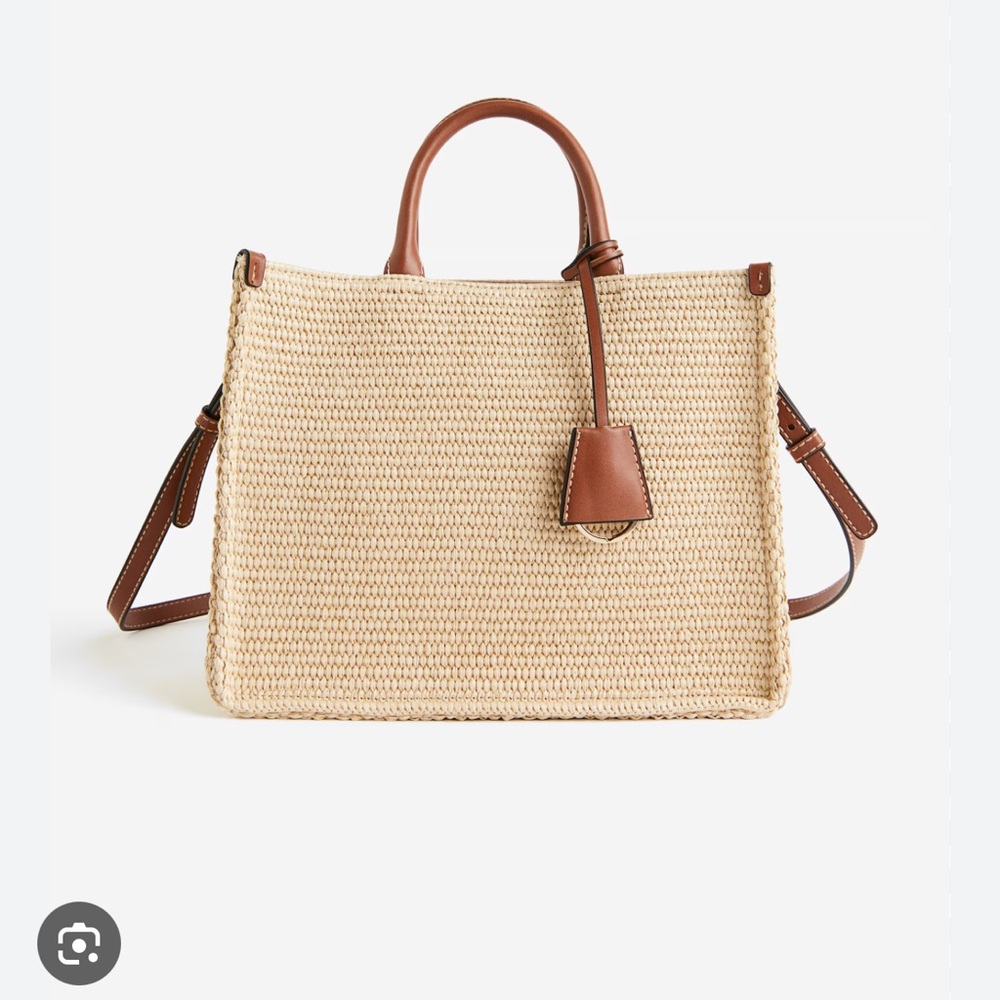 Elegant Tan Woven Handbag